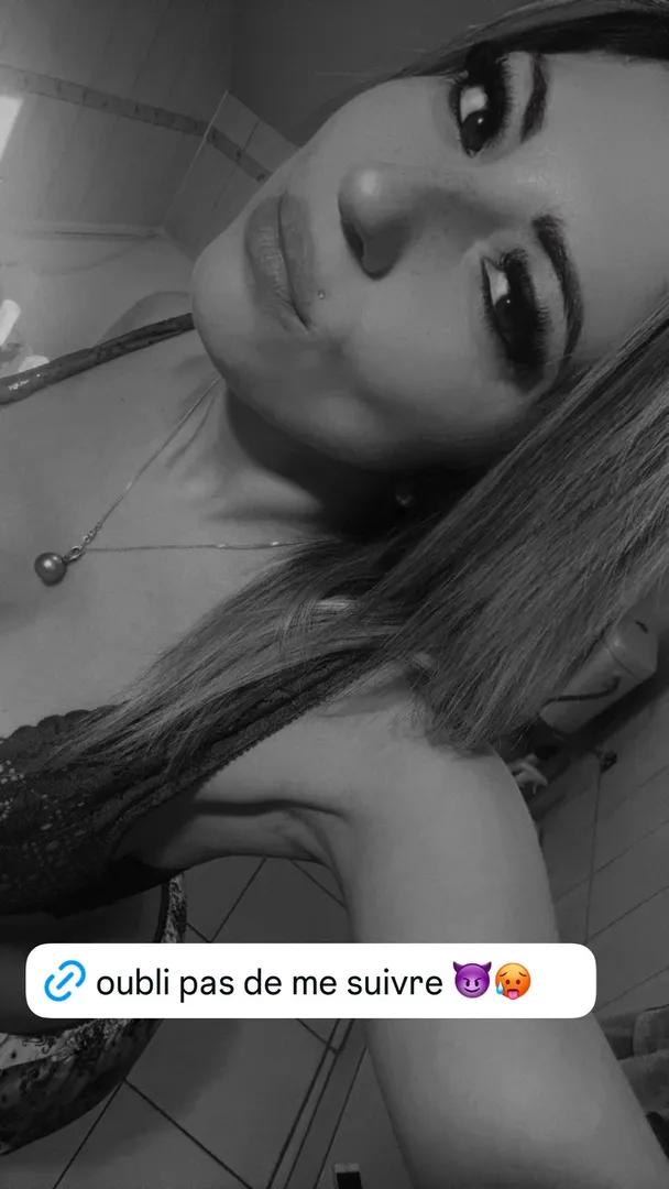 Blond_ass