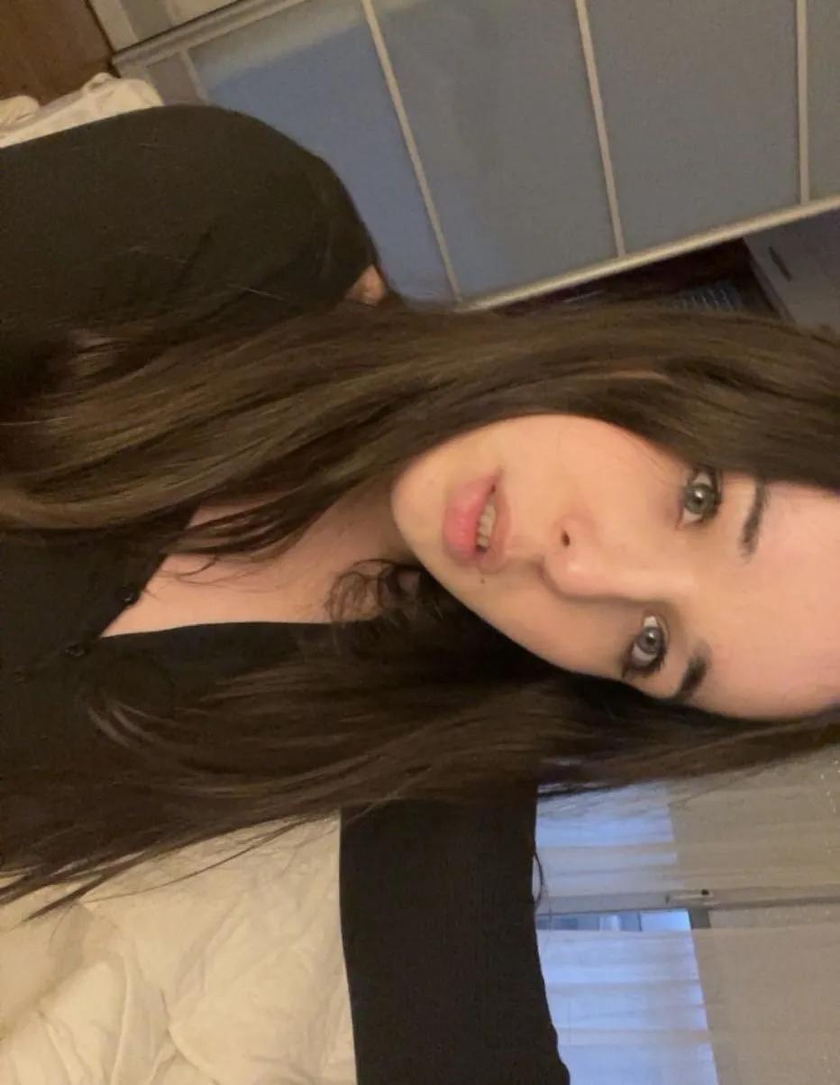 Lara_tj