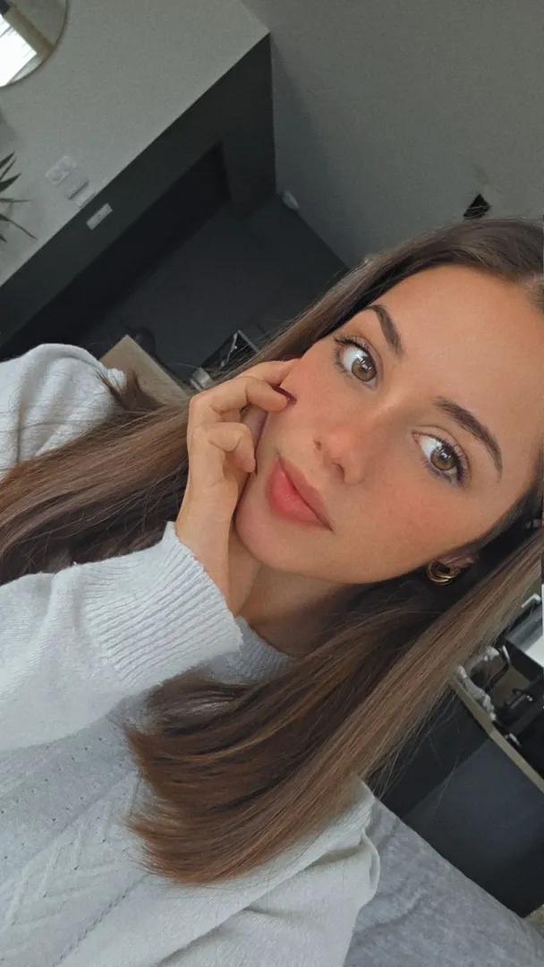 Lexi_sexy_
