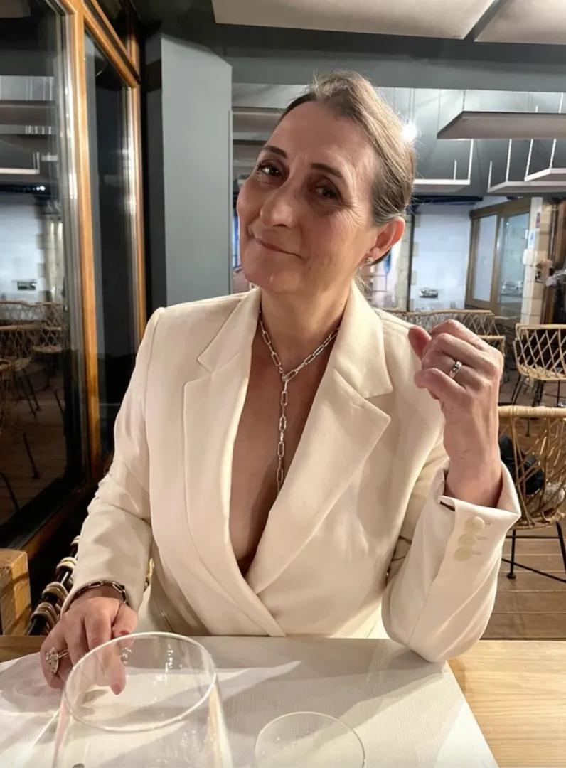 Sosso-bourgeoise-soumise