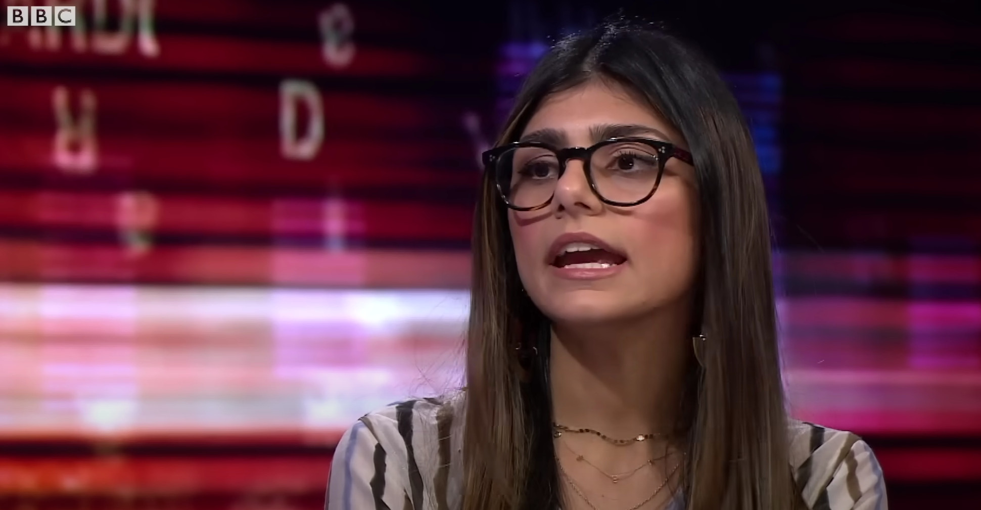 Mia Khalifa: Why I’m speaking out about the porn industry - BBC News