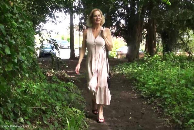 A Walk In The Woods Pt1