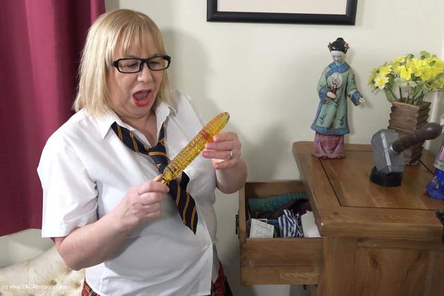 Speedy Bee In Foster Care - Playing With Toys Pt1