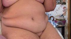 Dildo Is Making Granny’s Cunt Explode